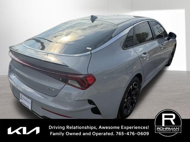Photo of 2023 Wolf Gray Kia K5