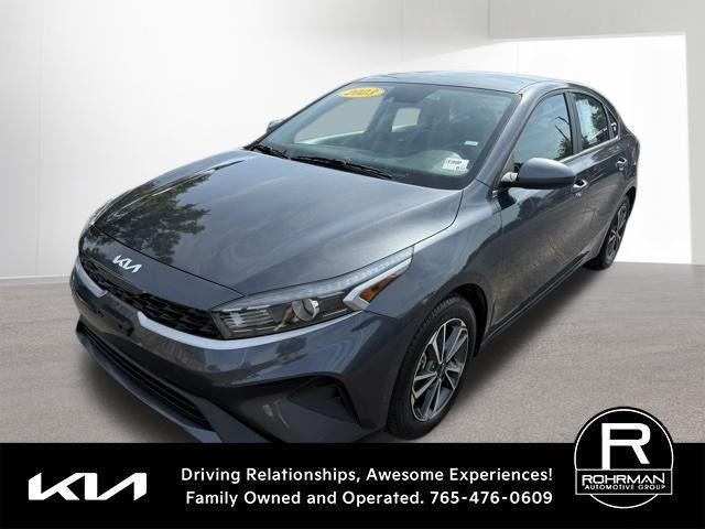 Photo of 2023 Gravity Gray Kia Forte