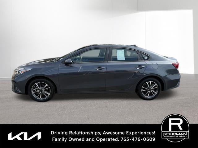 Photo of 2023 Gravity Gray Kia Forte