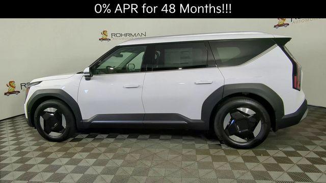 Photo of 2026 Desert Wind Kia EV9