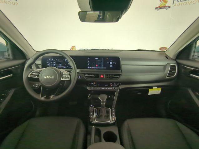 Photo of 2026 Blue Kia Seltos