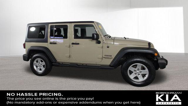 Photo of 2017 Gobi Clearcoat Jeep Wrangler Unlimited