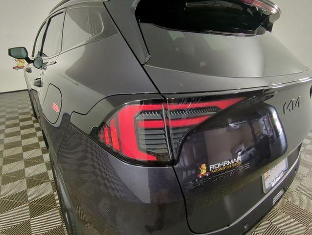 Photo of 2026 Gray Metallic Kia Sportage