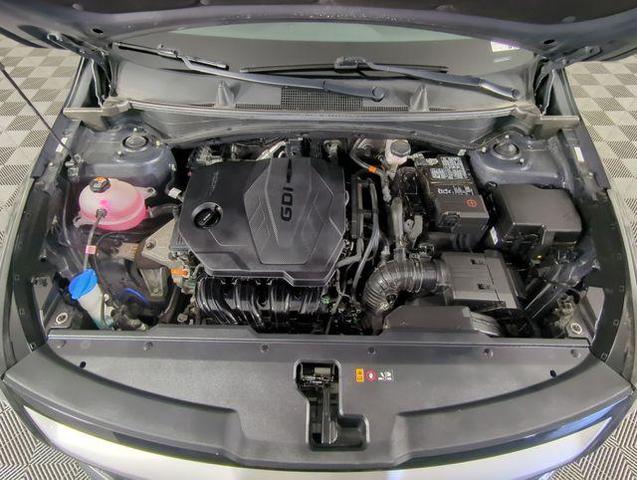 Photo of 2023 Gravity Gray Kia Sportage
