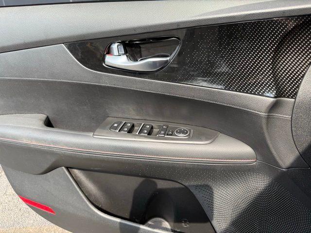 Photo of 2023 Gravity Gray Kia Forte