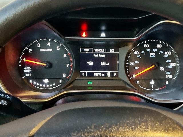 Photo of 2023 Summit White Chevrolet Trailblazer