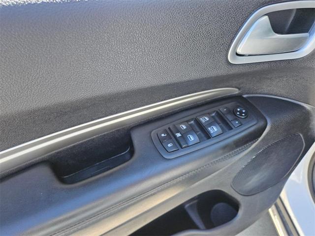 Photo of 2020 White Knuckle Clearcoat Dodge Durango
