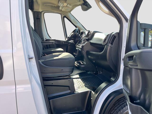 Photo of 2023 Bright White Clearcoat RAM ProMaster 2500
