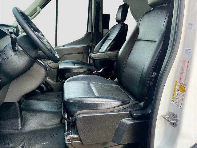 Photo of 2024 Oxford White Ford Transit-250