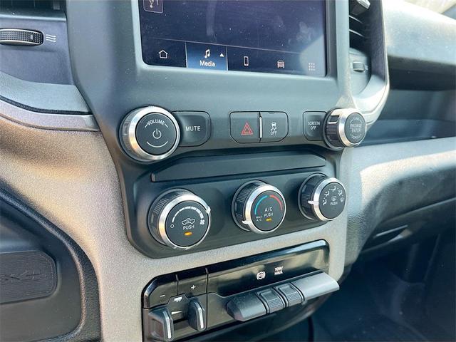Photo of 2024 Billet Silver Metallic Clearcoat RAM 3500