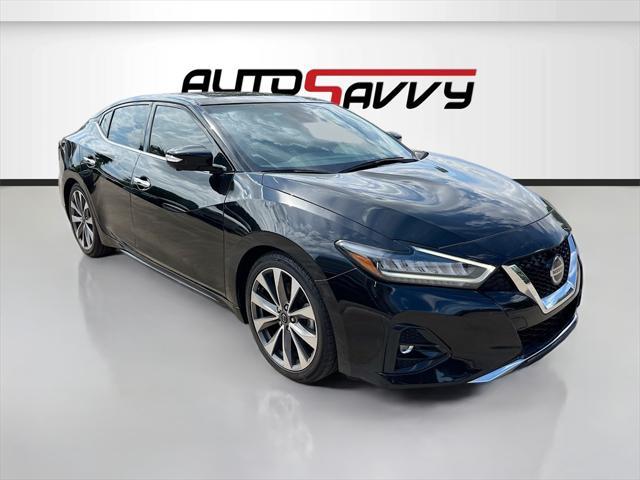 Photo of 2023 Super Black Nissan Maxima