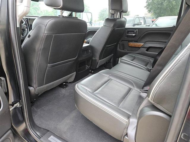 Photo of 2019 Black Chevrolet Silverado 2500
