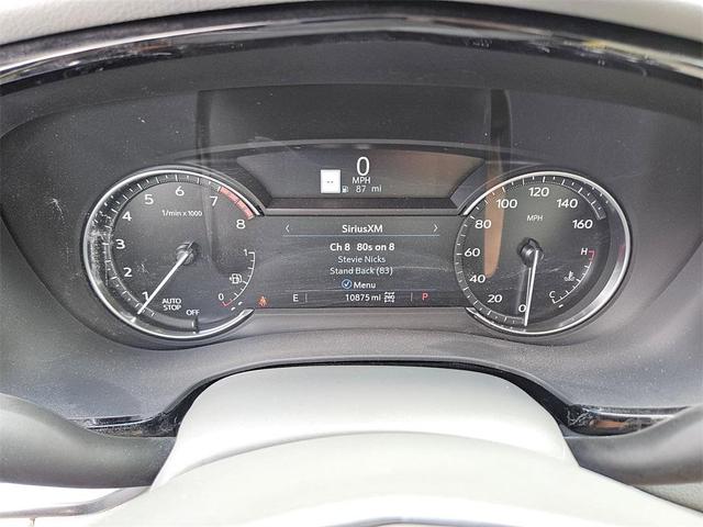 Photo of 2024 Argent Silver Metallic Cadillac XT5