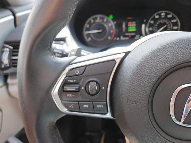 Photo of 2023 Lunar Silver Metallic Acura RDX