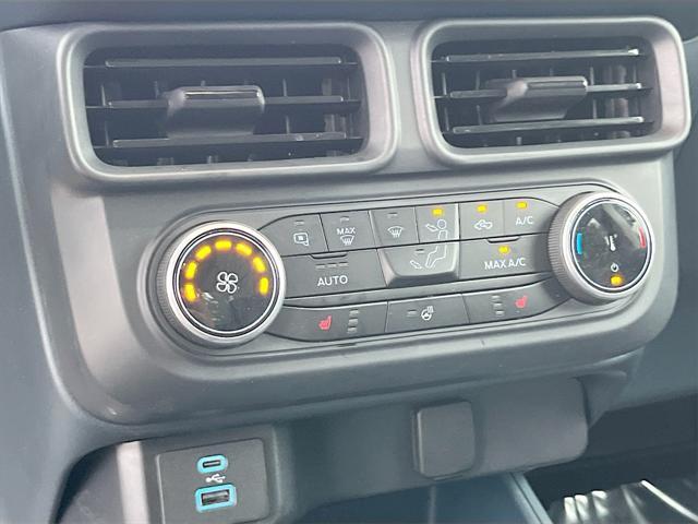 Photo of 2024 Shadow Black Ford Maverick