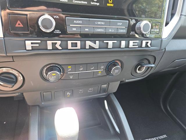 Photo of 2024 Super Black Nissan Frontier