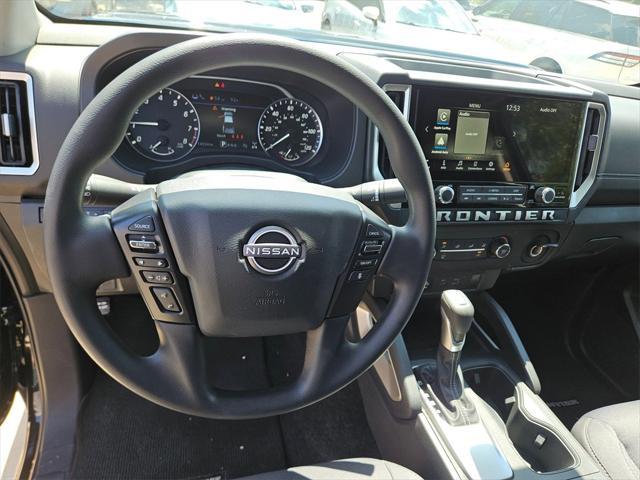 Photo of 2024 Super Black Nissan Frontier