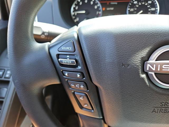 Photo of 2024 Super Black Nissan Frontier