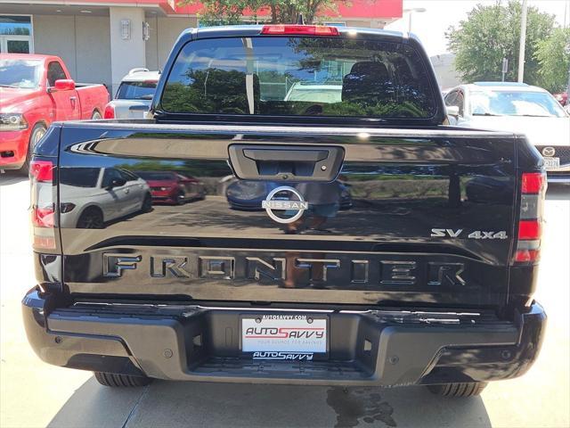 Photo of 2024 Super Black Nissan Frontier