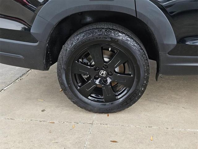 Photo of 2022 Crystal Black Pearl Honda Pilot