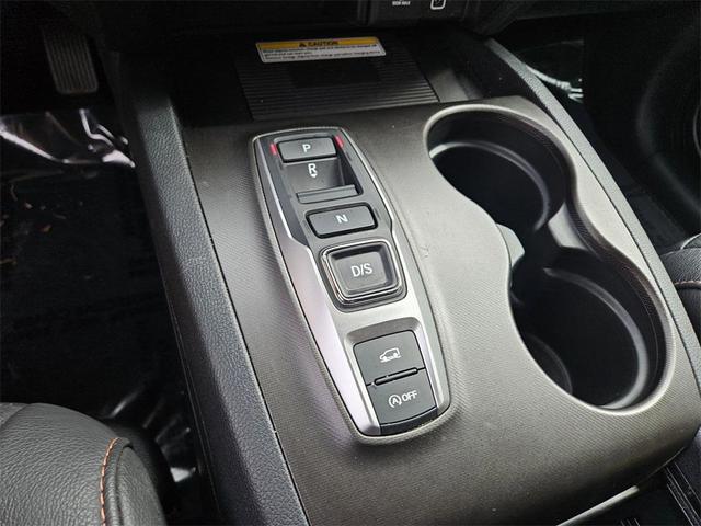 Photo of 2022 Crystal Black Pearl Honda Pilot