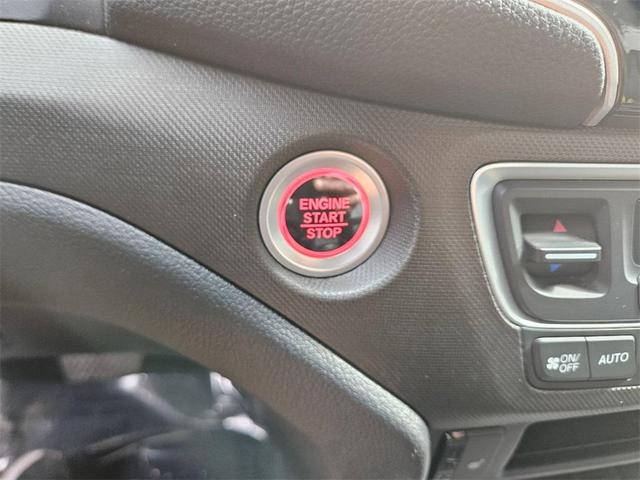 Photo of 2022 Crystal Black Pearl Honda Pilot