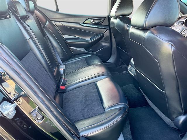 Photo of 2019 Super Black Nissan Maxima