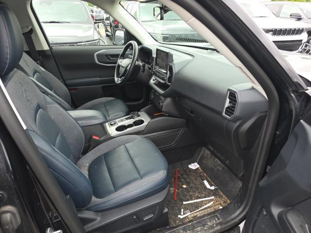 Photo of 2021 Shadow Black Ford Bronco Sport