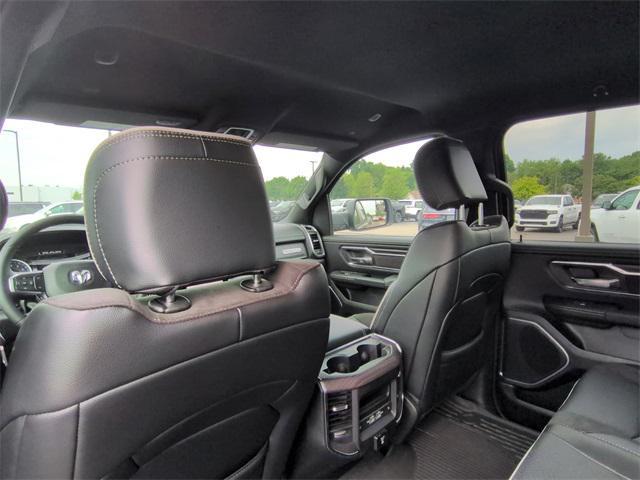 Photo of 2025 Granite Crystal Metallic Clearcoat RAM 1500