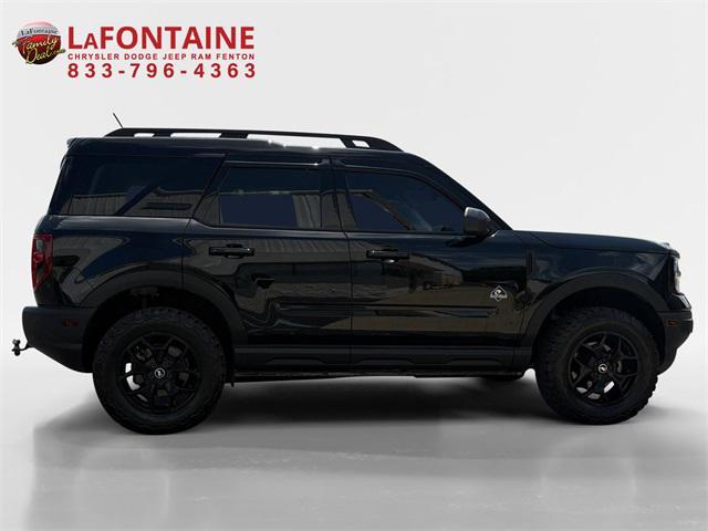 Photo of 2022 Shadow Black Ford Bronco Sport