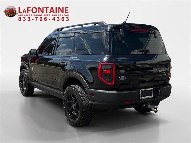 Photo of 2022 Shadow Black Ford Bronco Sport