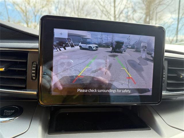 Photo of 2022 Gray Metallic Ford Explorer