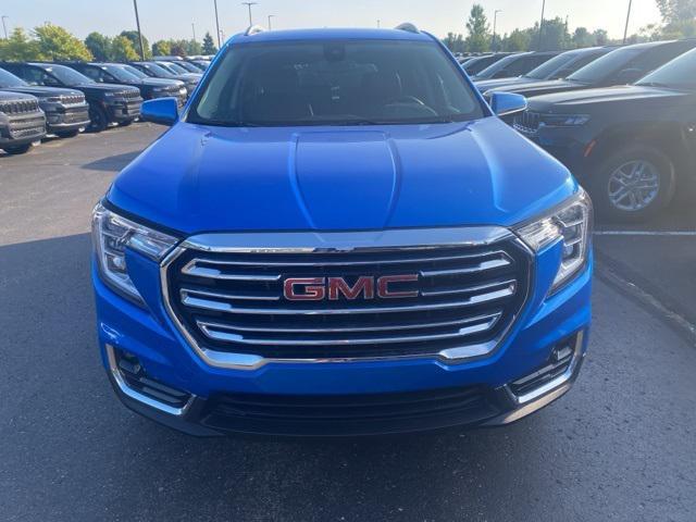 Photo of 2024 Riptide Metallic GMC Terrain