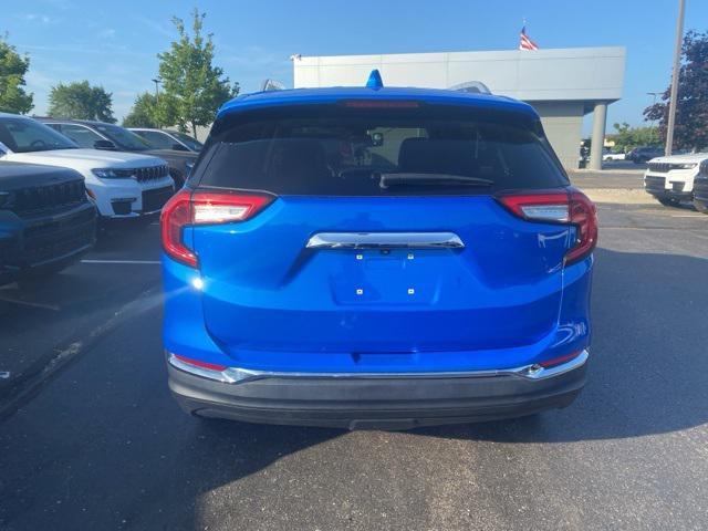Photo of 2024 Riptide Metallic GMC Terrain