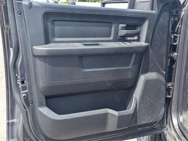 Photo of 2025 Granite Crystal Metallic Clearcoat RAM 2500