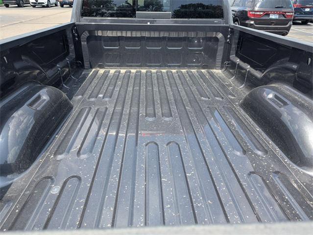Photo of 2025 Granite Crystal Metallic Clearcoat RAM 2500