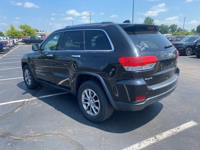 Photo of 2015 Brilliant Black Crystal Pearlcoat Jeep Grand Cherokee