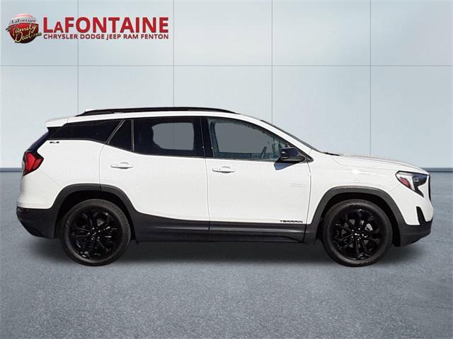 Photo of 2019 Summit White GMC Terrain
