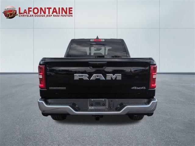Photo of 2025 Diamond Black Crystal Pearlcoat RAM 1500