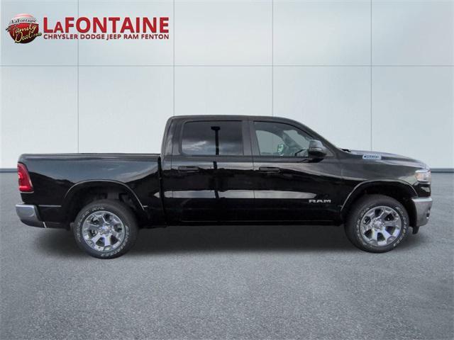 Photo of 2025 Diamond Black Crystal Pearlcoat RAM 1500