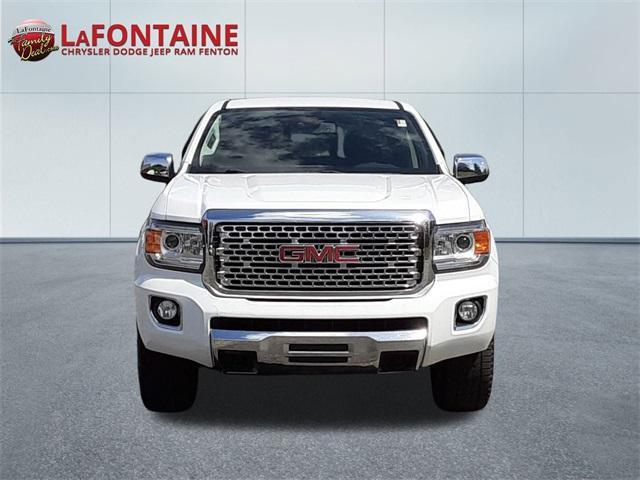 Photo of 2019 Summit White GMC Canyon