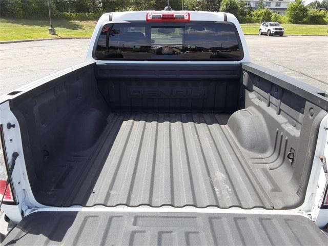 Photo of 2019 Summit White GMC Canyon