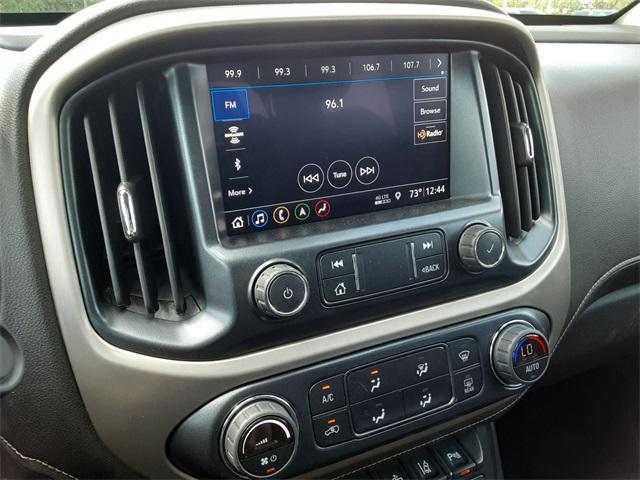 Photo of 2019 Summit White GMC Canyon