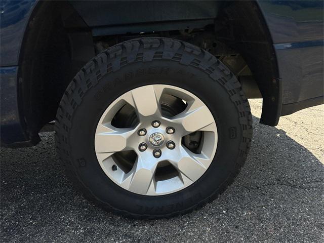 Photo of 2022 Patriot Blue Pearlcoat RAM 1500