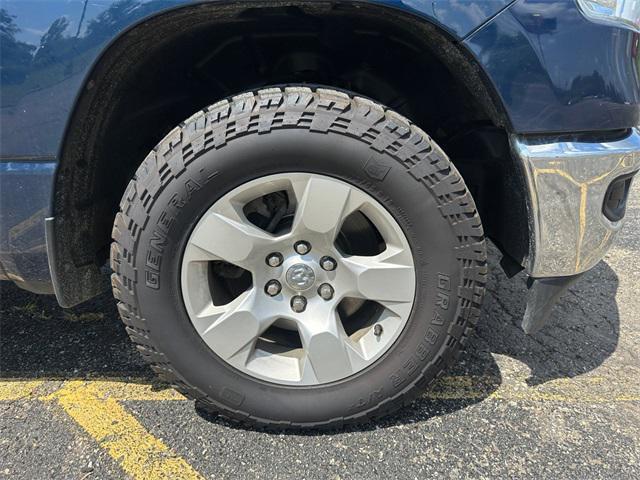 Photo of 2022 Patriot Blue Pearlcoat RAM 1500