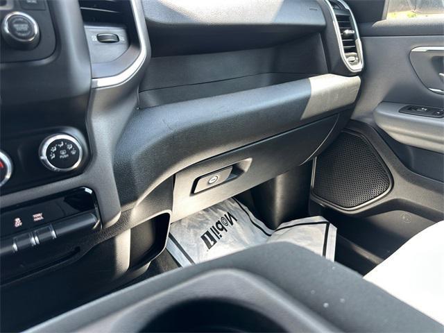 Photo of 2022 Patriot Blue Pearlcoat RAM 1500