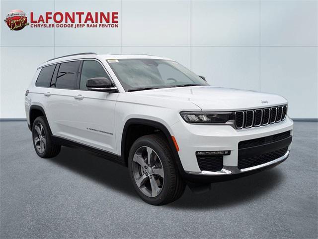 Photo of 2025 Bright White Clearcoat Jeep Grand Cherokee L