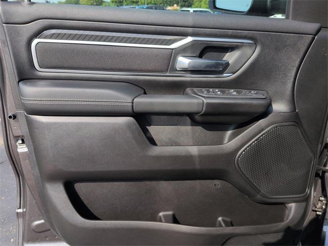 Photo of 2026 Granite Crystal Metallic Clearcoat RAM 1500