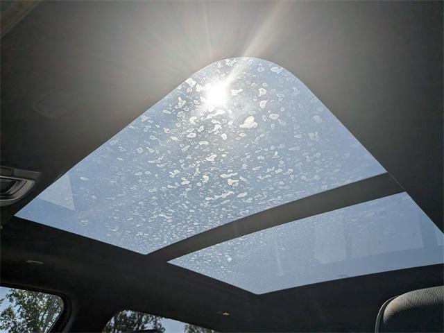 Photo of 2026 Diamond Black Crystal Pearlcoat RAM 1500