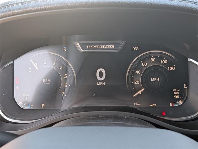 Photo of 2026 Diamond Black Crystal Pearlcoat RAM 1500
